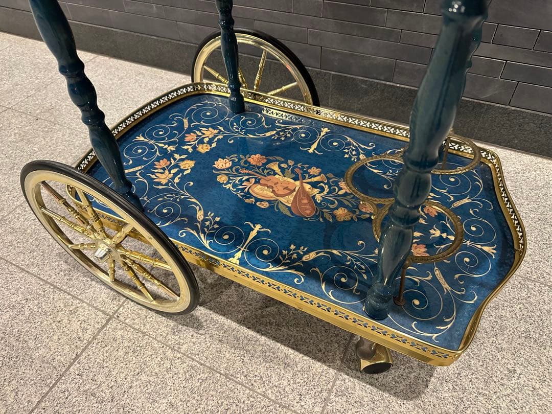 イタリア製 ヴィンテージ　キッチン 配膳 ワゴン キャスター付