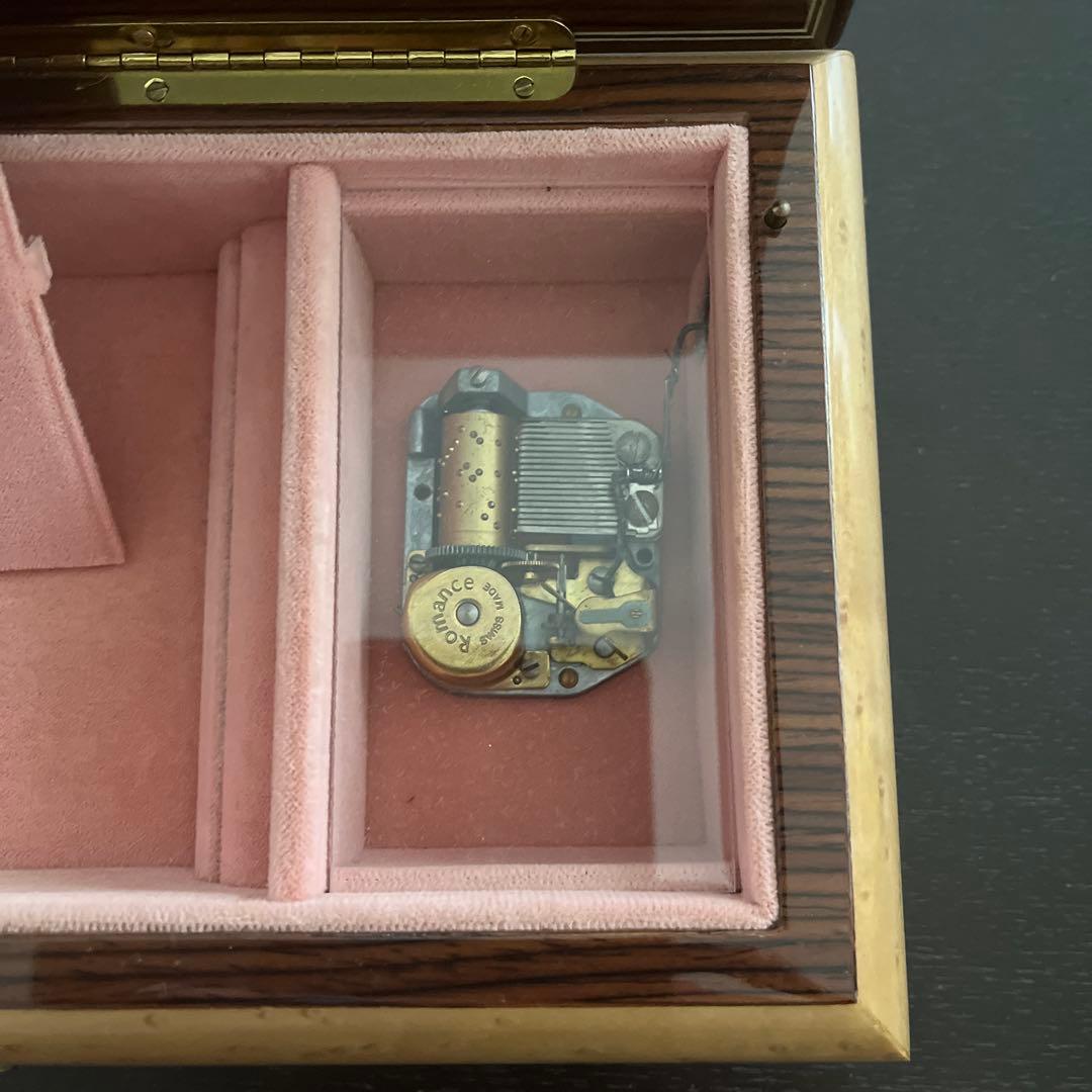 ルージュオルゴール　ジュエリーボックス