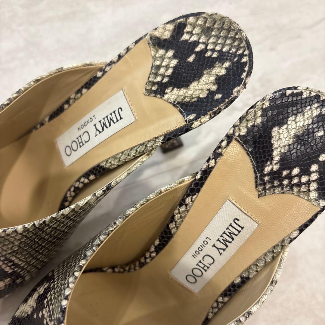 JIMMY CHOO ヘビ柄ミュール