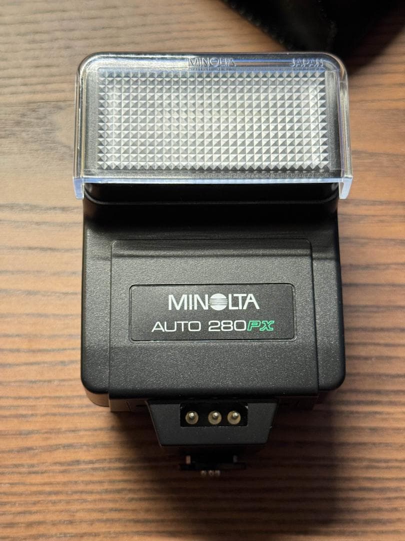 Minolta X-700 + 28mm + フラッシュ