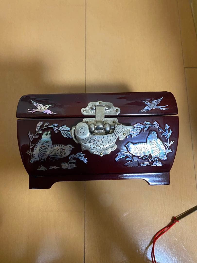 螺鈿細工　ジュエリーボックス　箱　新品