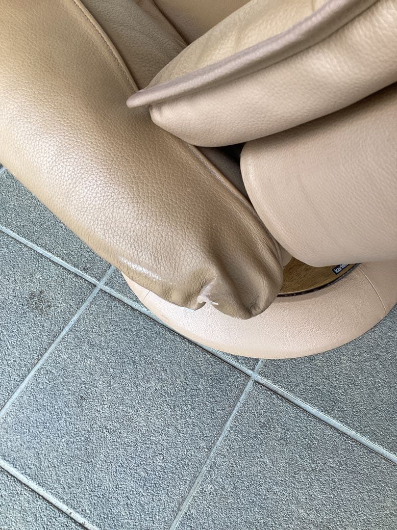 カリモク　リクライニングチェア 回転椅子　パーソナルチェア