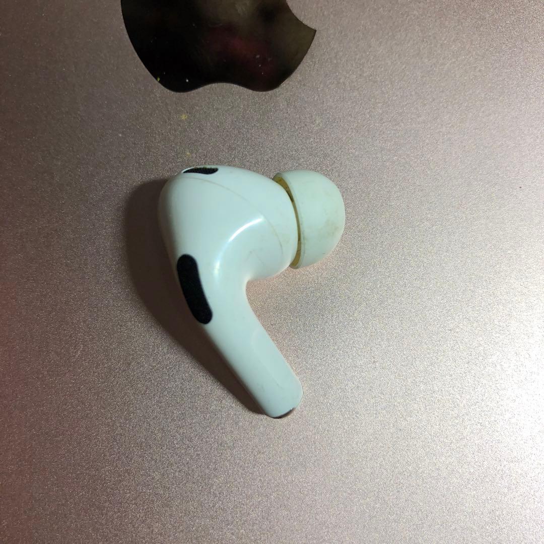 Apple AirPods Pro 第2世代　typeC 右耳　右側　m右