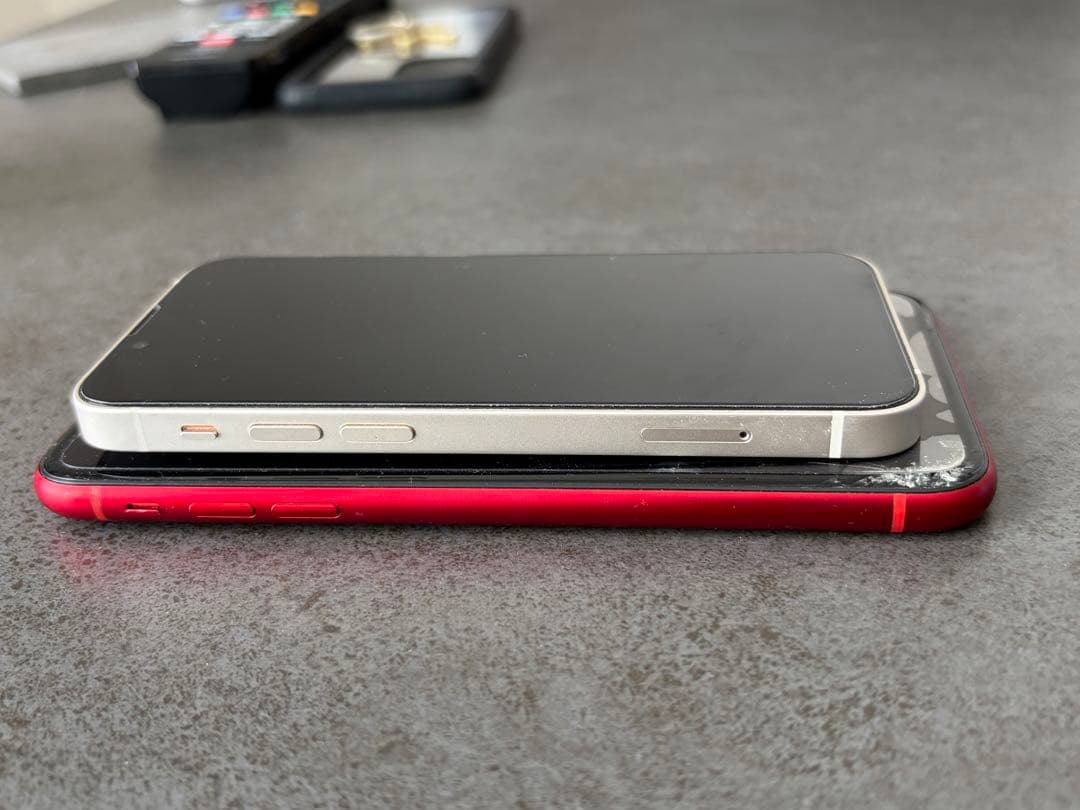 【値下げ】iPhone 13mini, XR 128GB セット