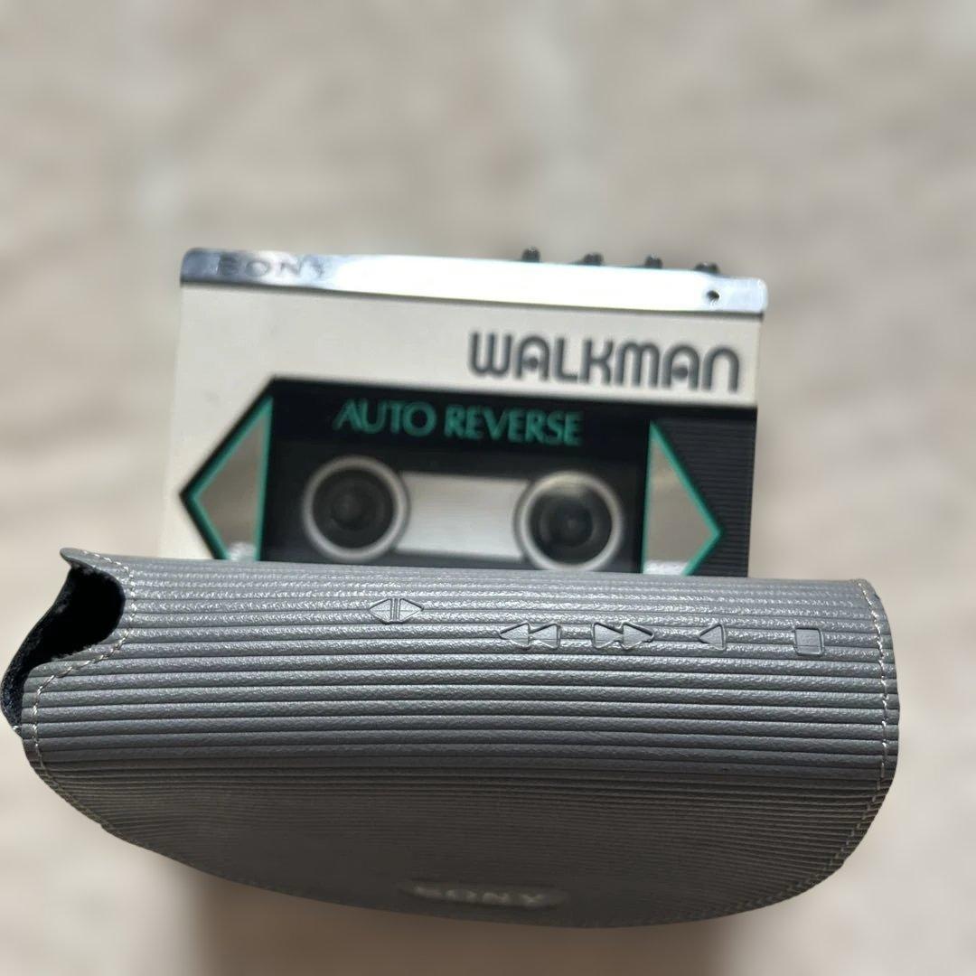 ミ*ン様 SONY カセットウォークマン WM-55カバー付き