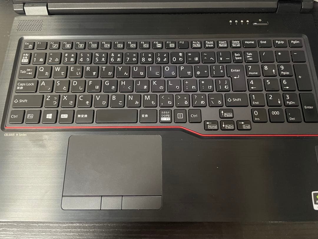 ノートパソコン