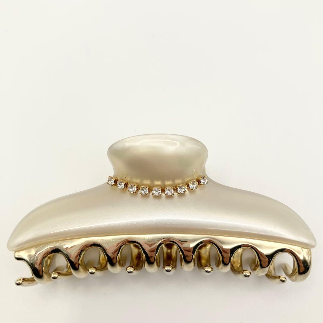 【極美品】ACCA　アッカ　ニューコラーナ　パールホワイト ヘアクリップ　M