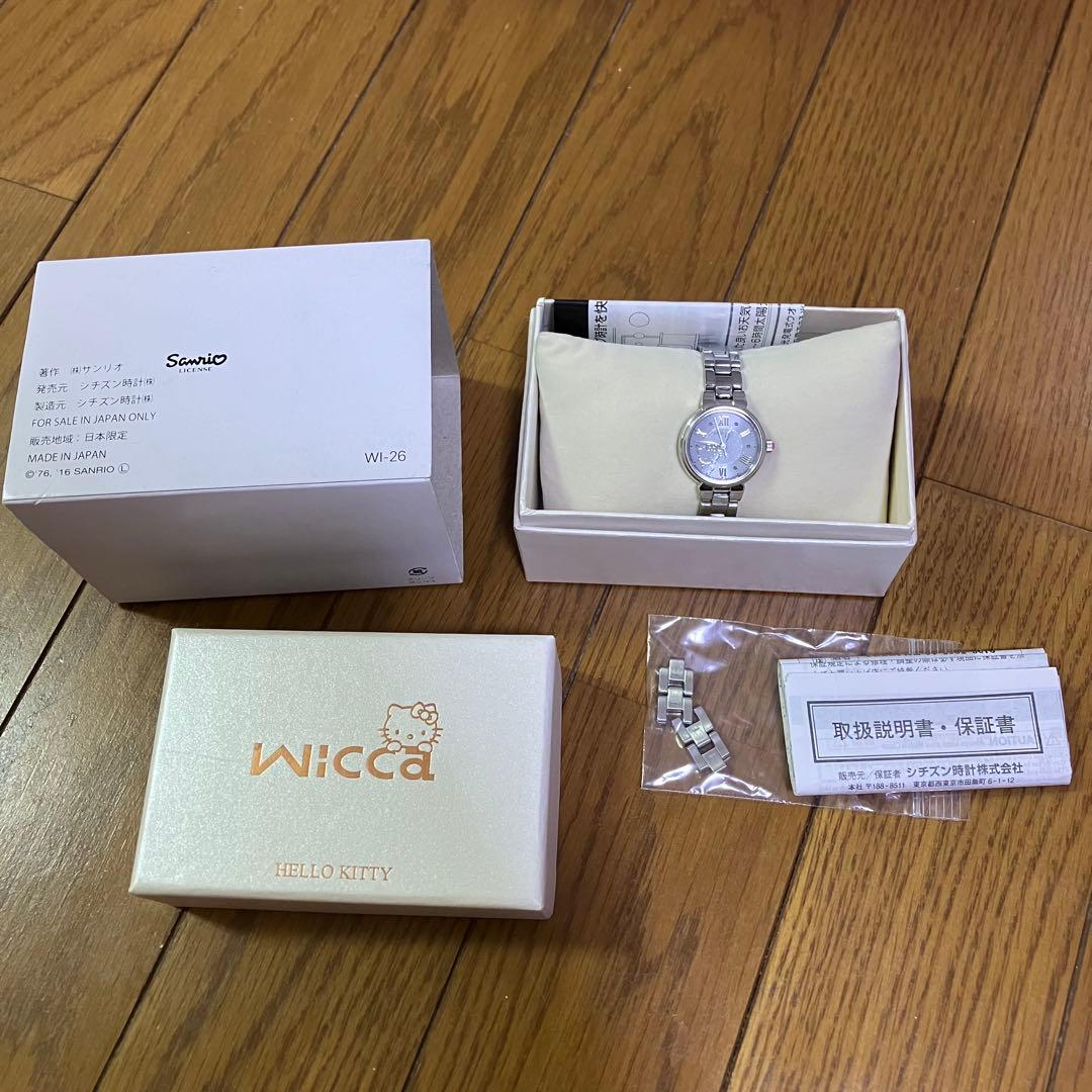 【美品】ウィッカ シルバー アナログ時計 ソーラーテック 電波時計 レディース