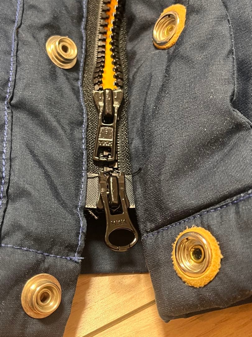 Crescent Down Works ダウンベストL ネイビー×イエロー