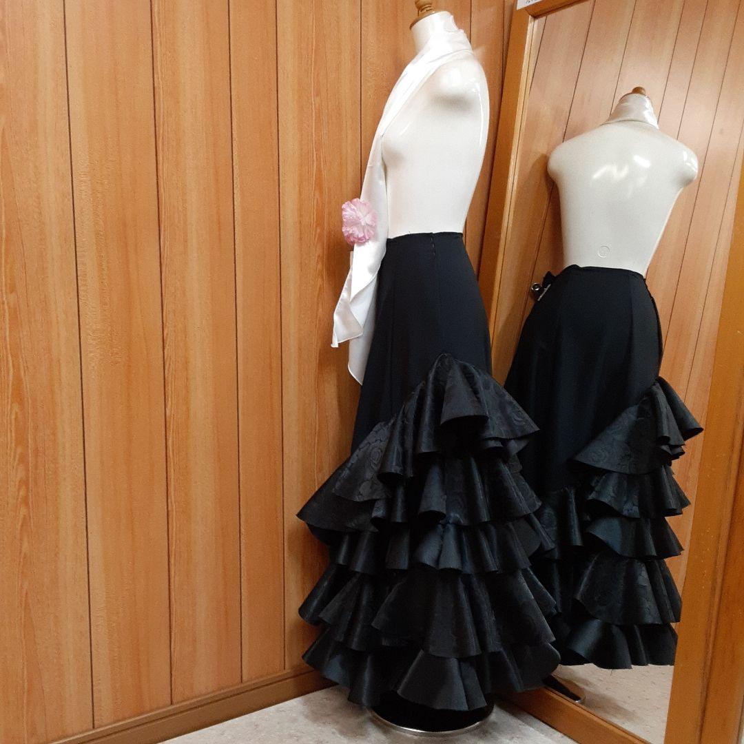 フラメンコ衣装　☆ファルダのみ　ブラックファルダ豪華フリル