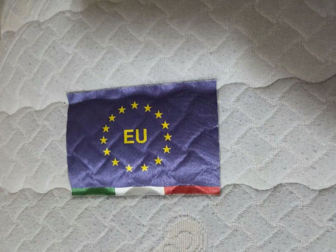 【中古】マニフレックス、イタリア、シングルマットレス EU基準、髙反発