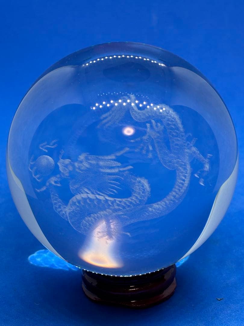 白水晶球 内部立体彫刻「龍戯珠」8cm 5787-1/2