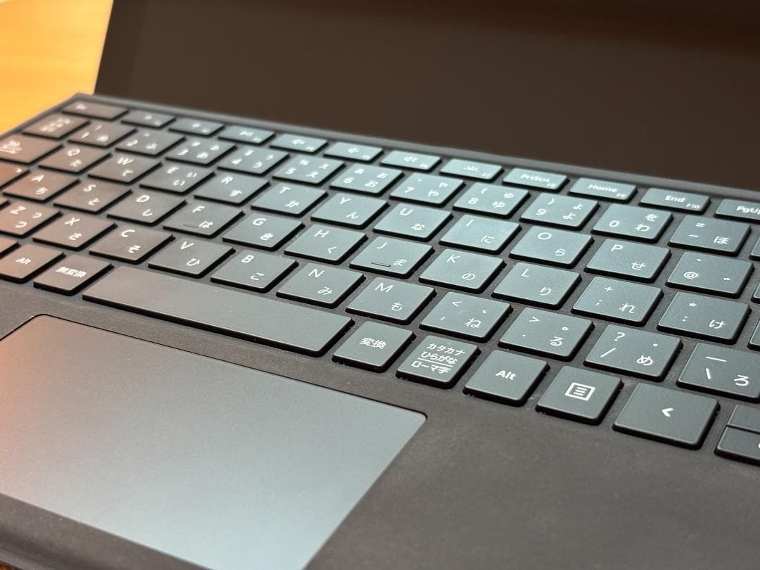 Windowsタブレット本体 Microsoft Surface Pro7 i5 / 8GB / 256GB