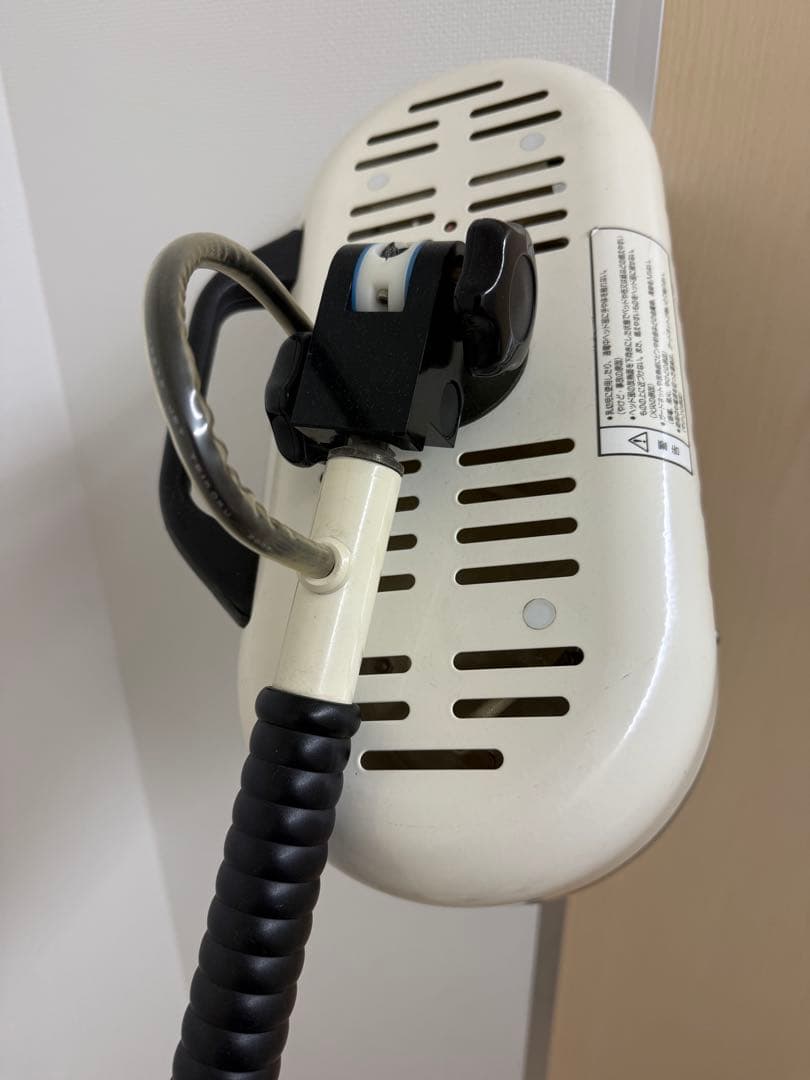 赤外線治療器　整骨院　整体院　カイロプラクティック