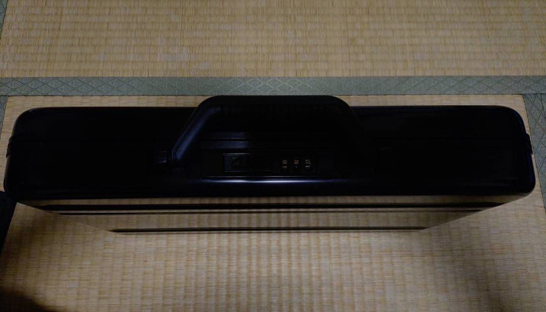 希少　新品未使用　ゼロハリバートン（A4）　ブラック