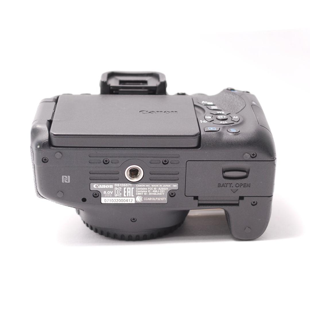 ❤即購入1000円OFF❤キャノン Canon Kiss X8i Wズームセット