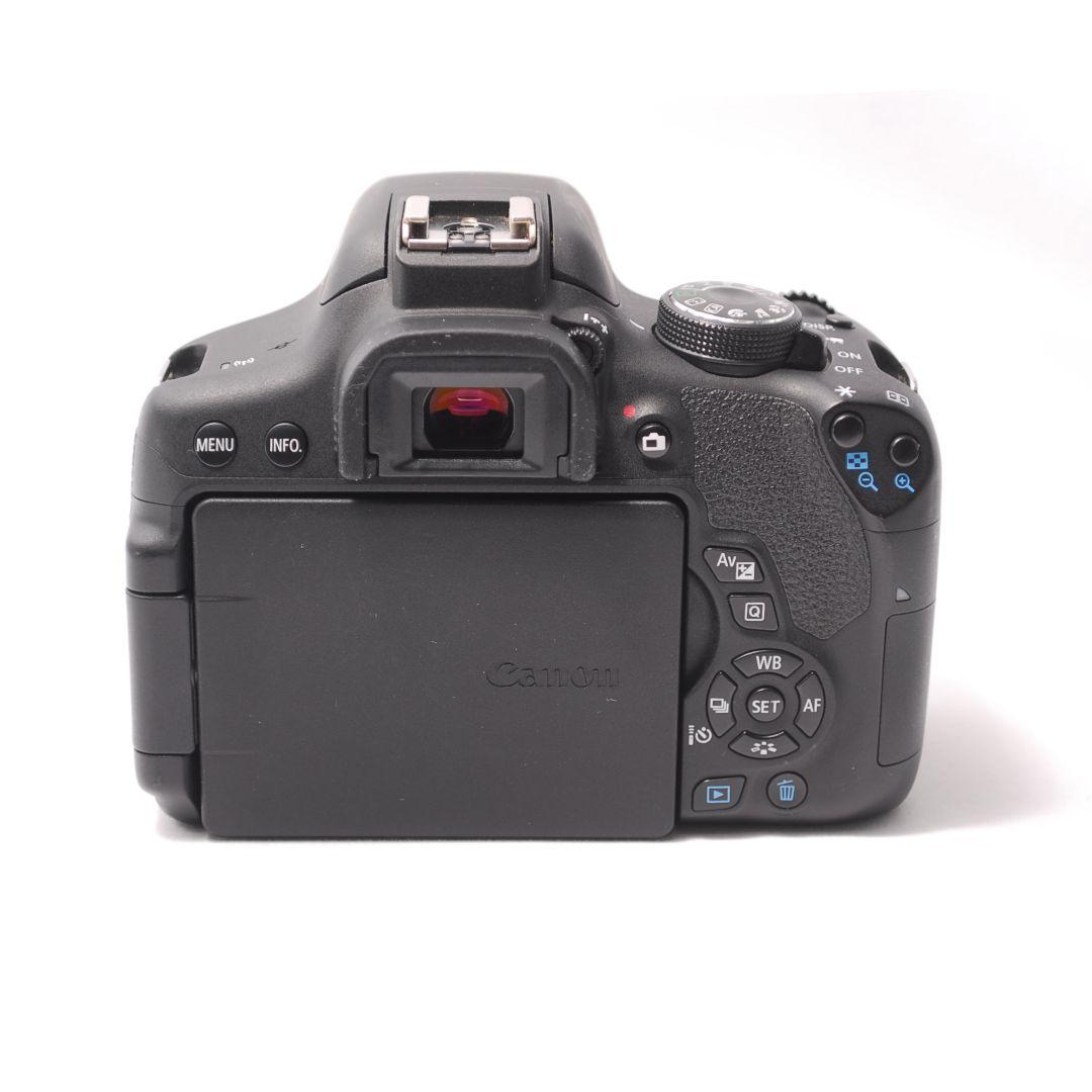 ❤即購入1000円OFF❤キャノン Canon Kiss X8i Wズームセット