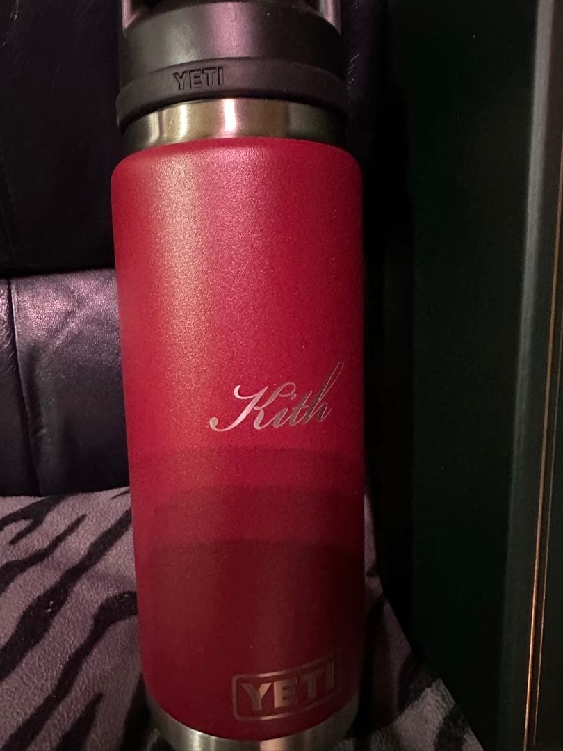 Kith for YETI 26oz Bottle RAMBLERクリスマス