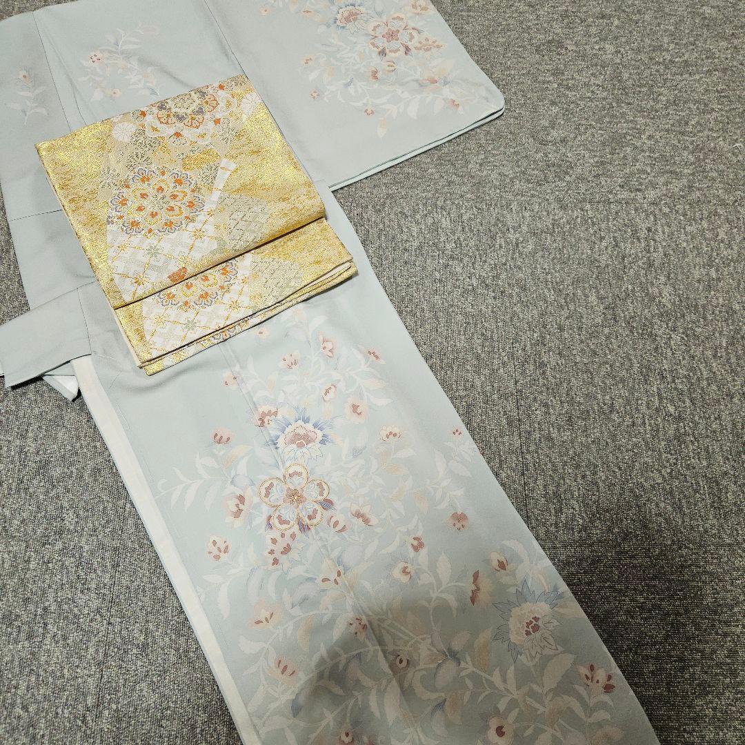 白金彩振り袖　お仕立て上がりと 訪問着の二点セット