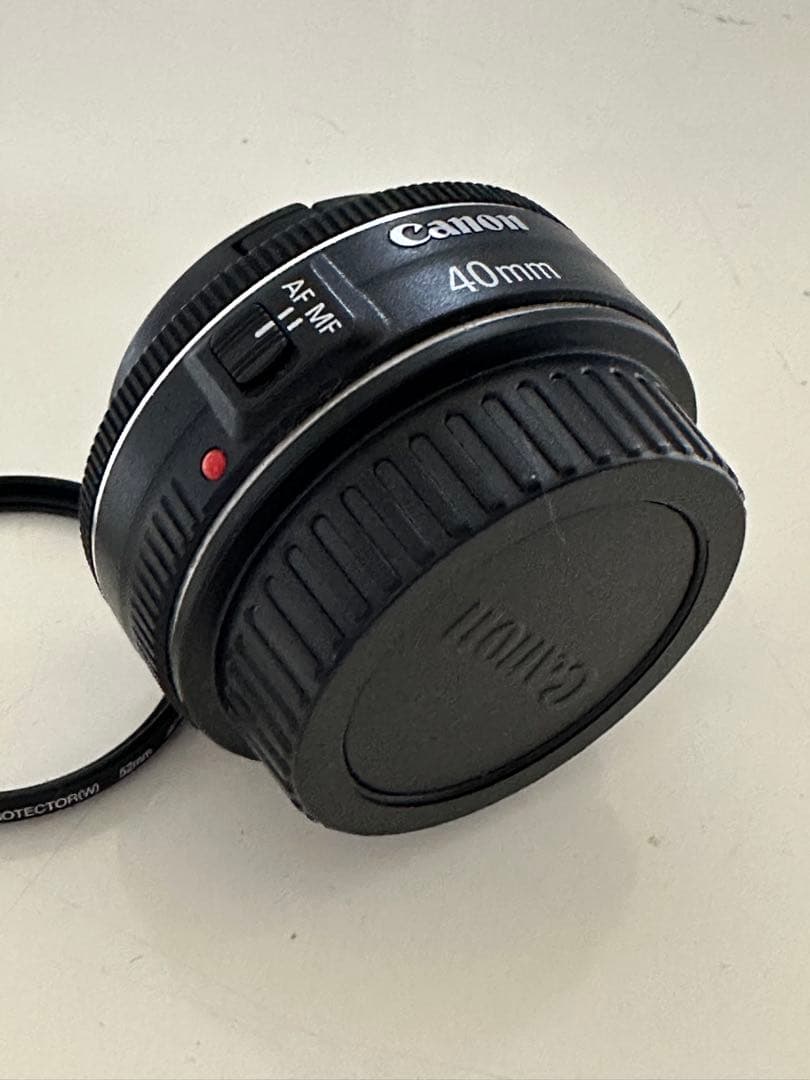Canon EF 40mm F2.8 STM パンケーキレンズ