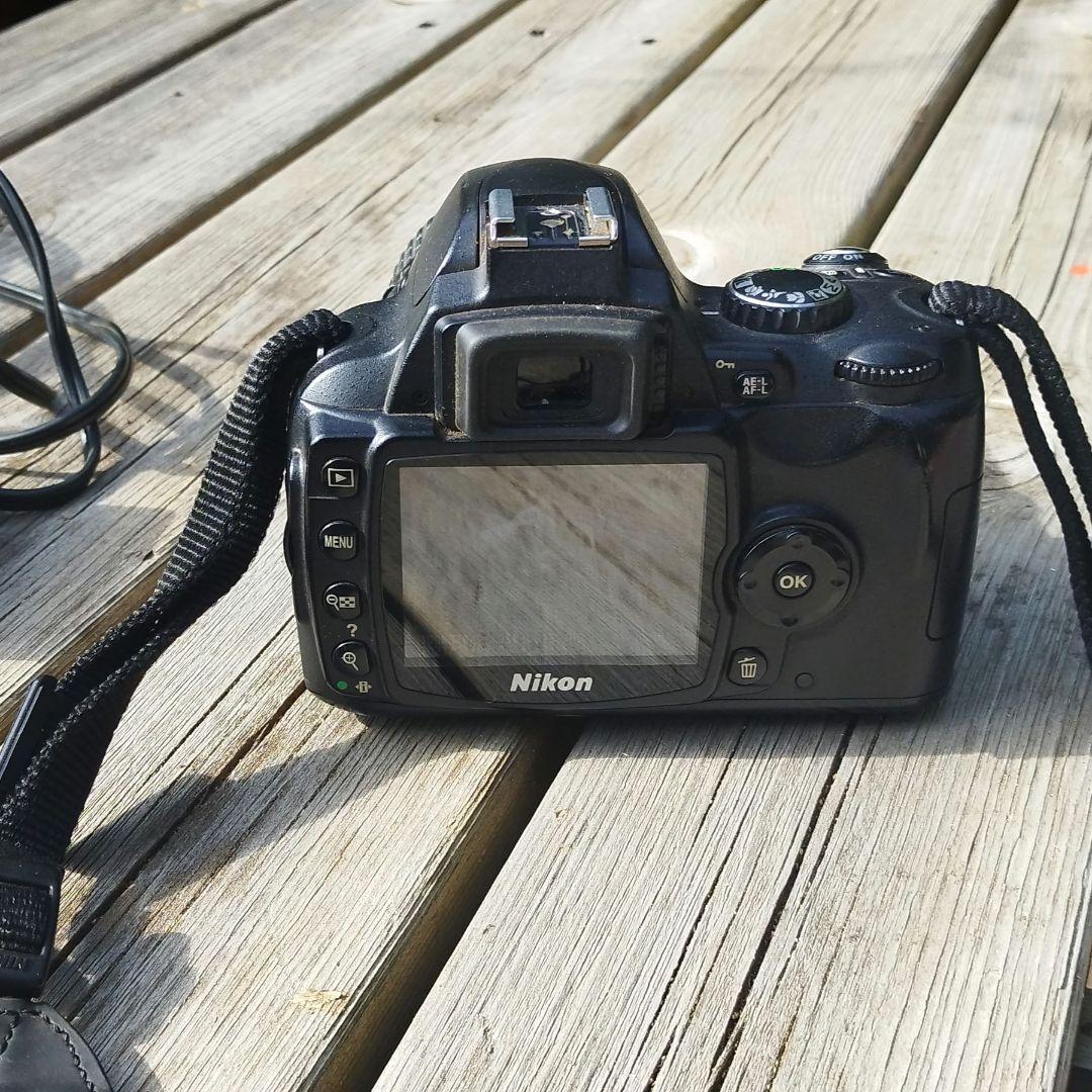 Nikon 　D40x　デジタル一眼レフ 充電器付き