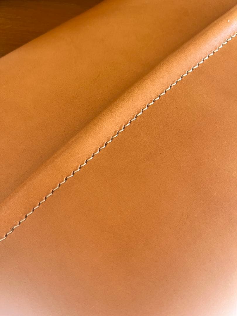 【レザーティッシュボックスカバー】イタリアンレザー ヘッドレスト装着可 キャメル