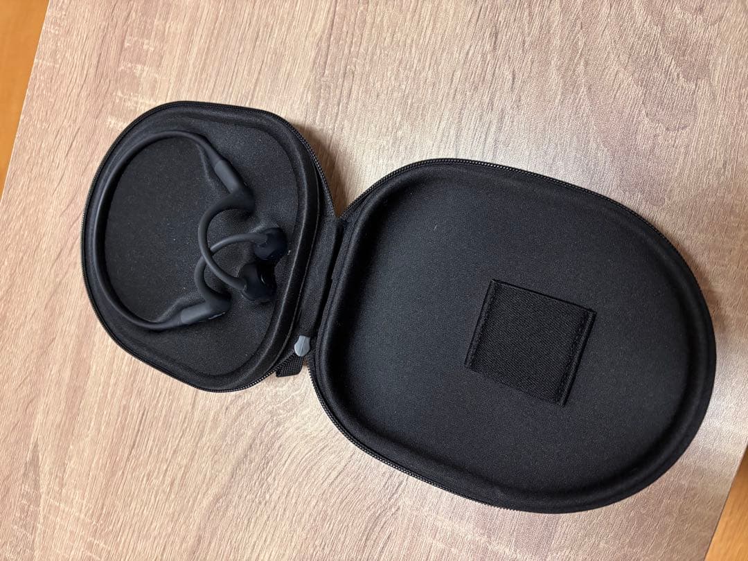 み*や様 【中古】SHOKZ OPENRUN PRO 骨伝導イヤホン ブラック