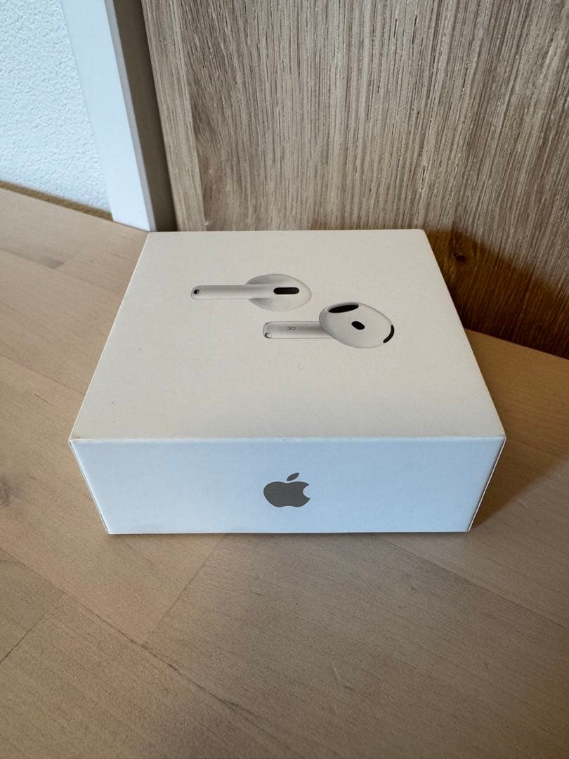 【新品未開封】Apple Airpods 第4世代　ノイズキャンセリング付き