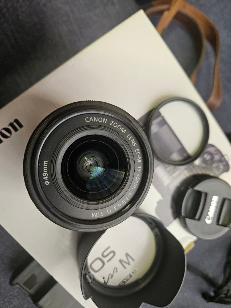 Canon EOS Kiss M EF-M18-150 レンズキット ブラック