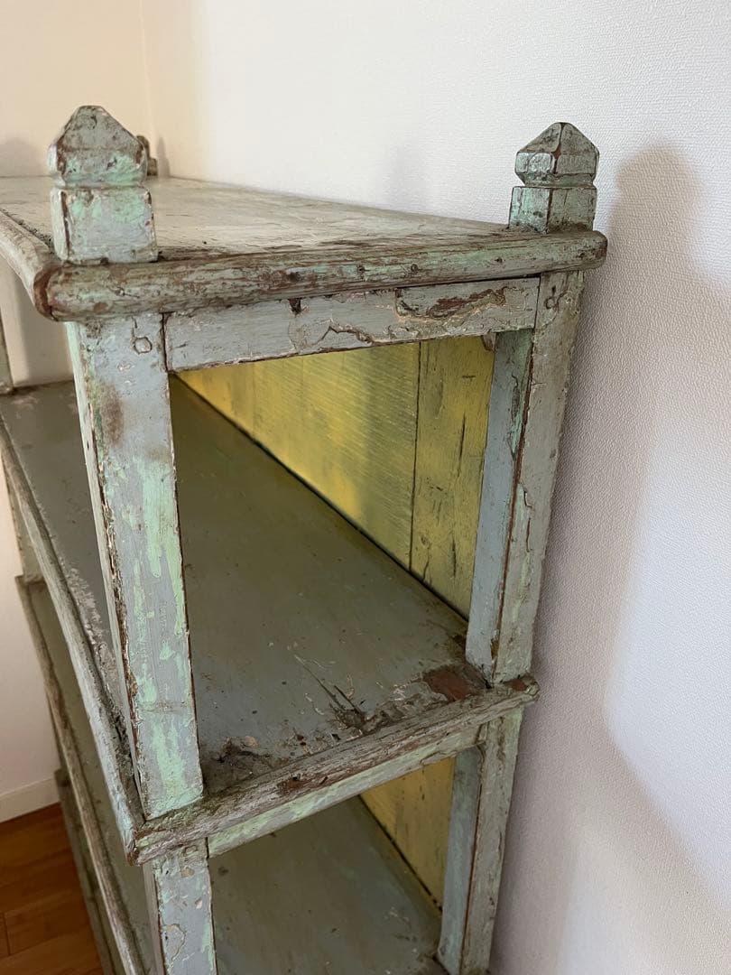 金時商店　　アンティーク風 緑色木製オープンシェルフ