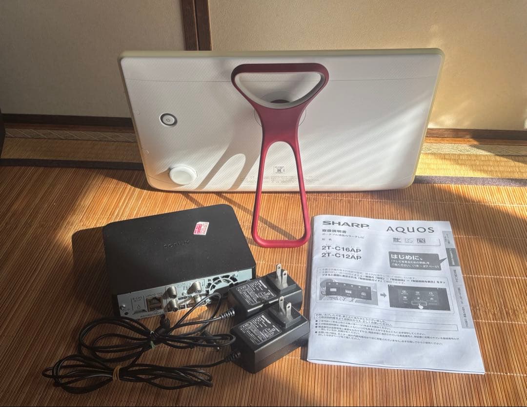 SHARP AQUOS 液晶テレビ 2T-C16AP