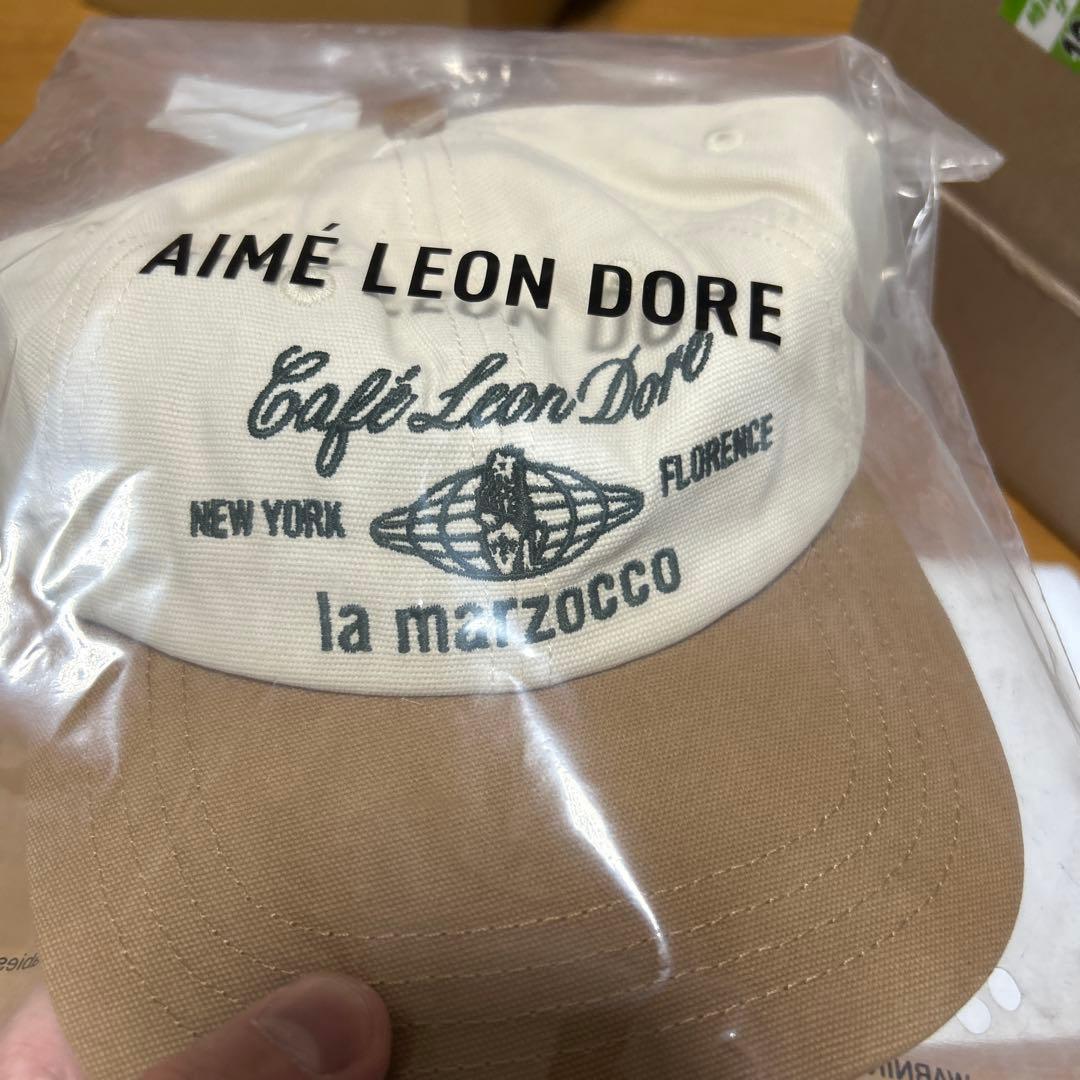 AIMÉ LEON DORE la marzocco cap 05