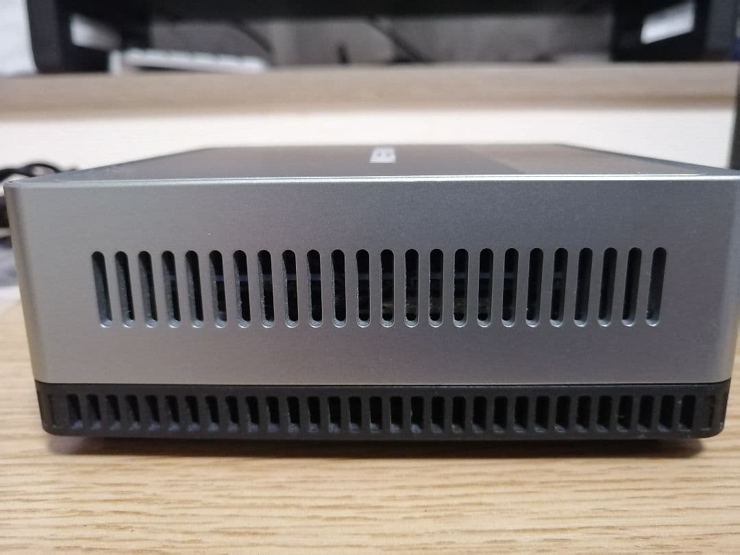 ミニPC MINISFORUM UM350