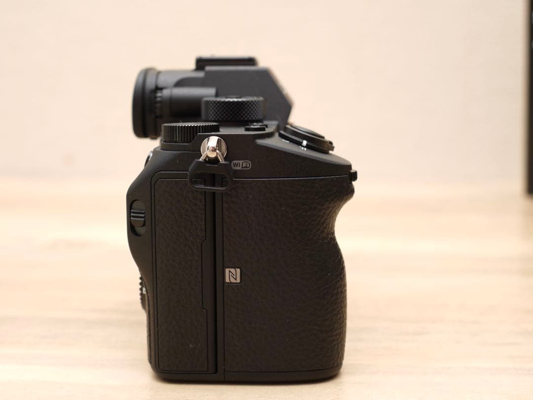 SONY α7R III ミラーレス一眼カメラ