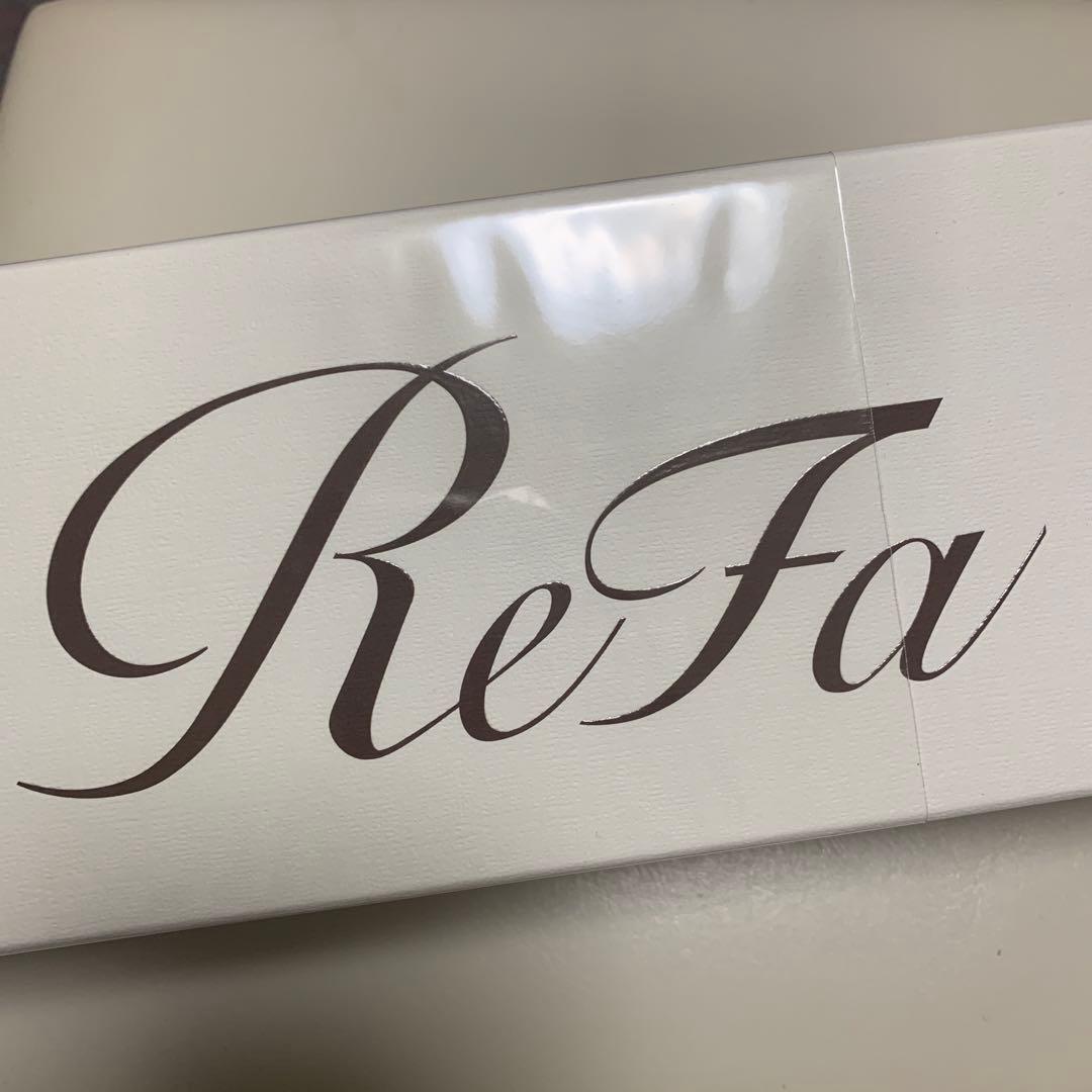 新品　リファ　ストレートアイロン　プロ ホワイト