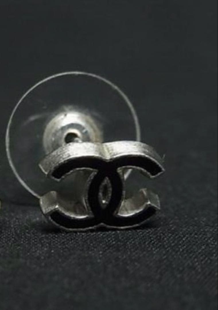 極美品 CHANEL シャネル ピアス 片方のみ 正規品 ブラック シルバー
