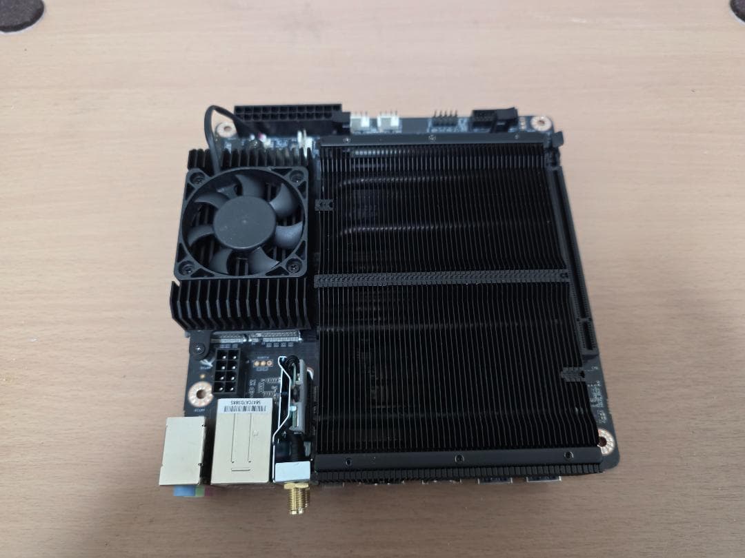 MINIS FORUM BD790i X3D マザーボード