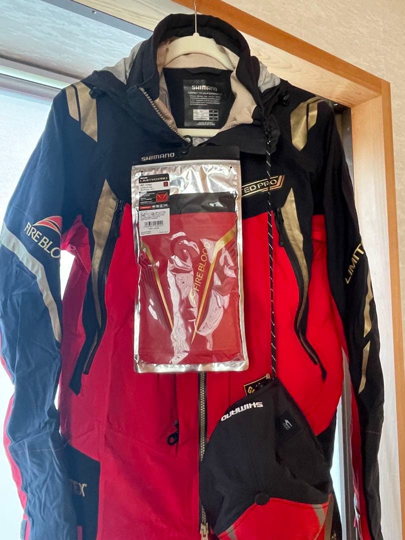 HIRO Y. シマノ　リミテッドプロ　フローティングベスト