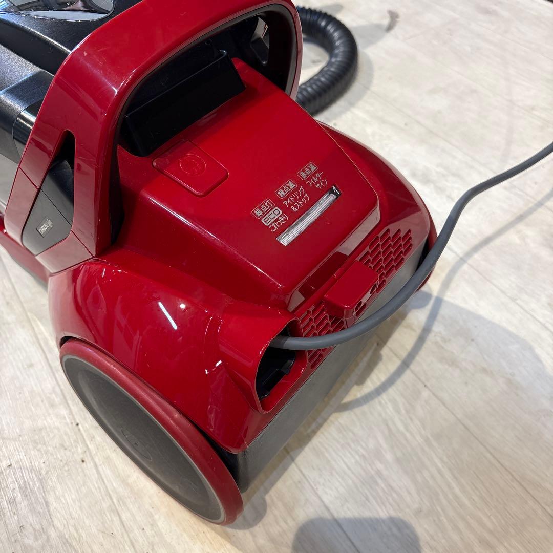 HITACHI　サイクロン式クリーナー　CV-SW5000