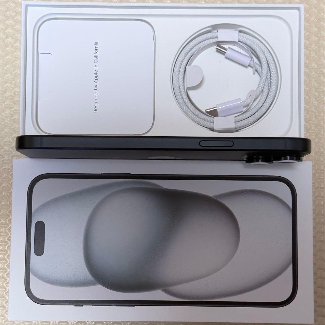 バッテリー100% iPhone15Plus 128GB SIMフリー 本体