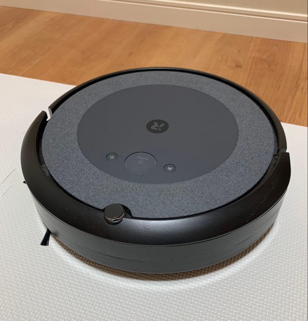 アイロボット掃除機&床拭きロボット　ルンバi5+ クリーンベース付き