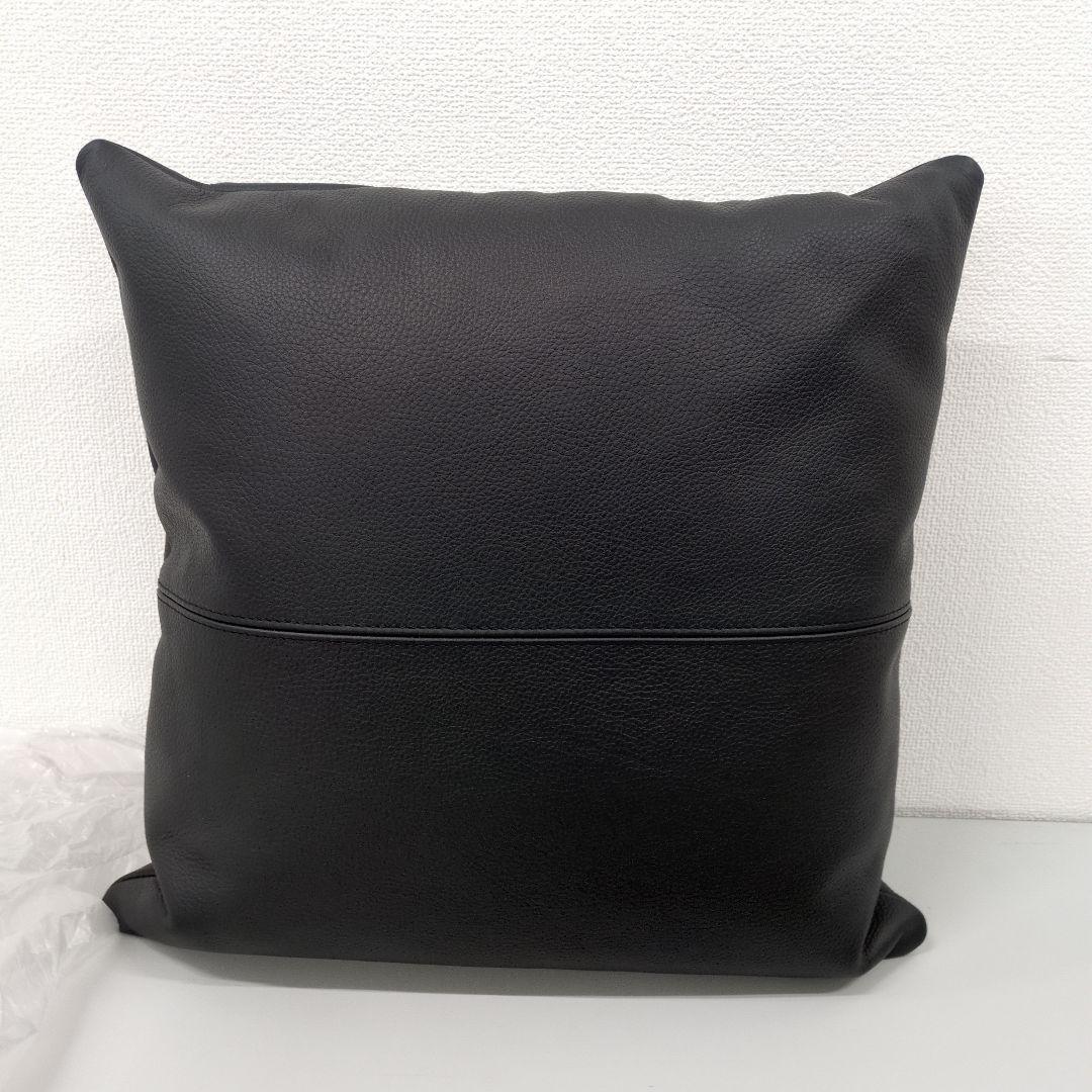 Ｍ08/0111a05 カッシーナ・イクスシー レザークッション FZ革