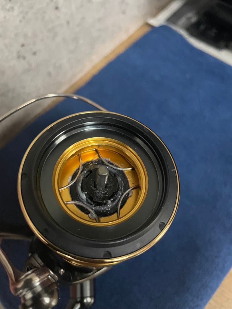 【美品】シマノ 20ツインパワー 4000PG（機関良好）