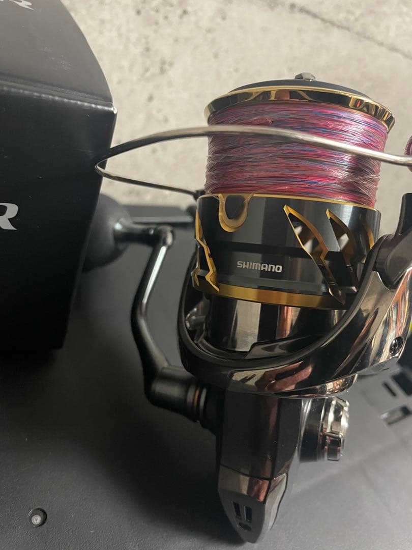 【美品】シマノ 20ツインパワー 4000PG（機関良好）