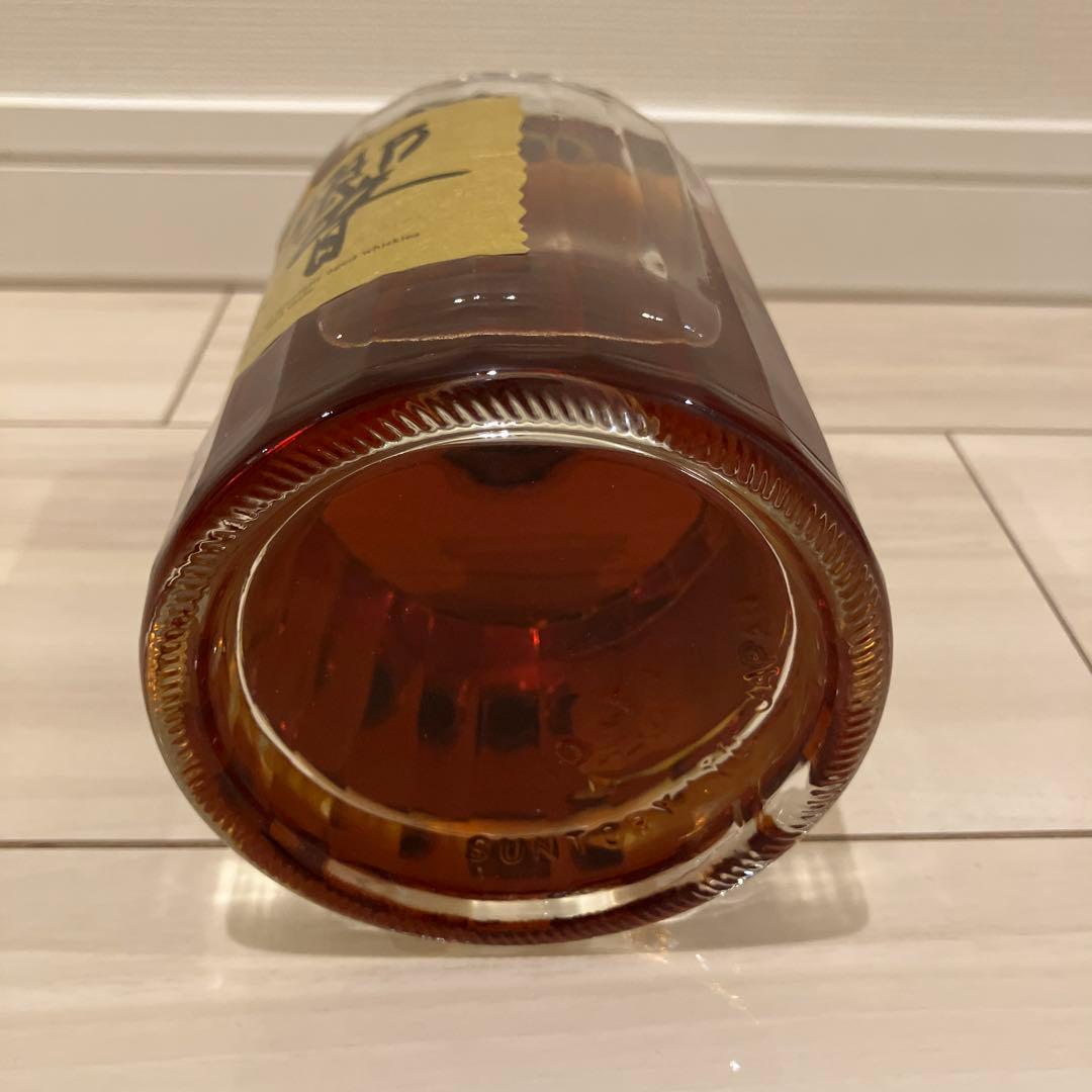 響 Hibiki 17年 両面ゴールド ウイスキー 700ml