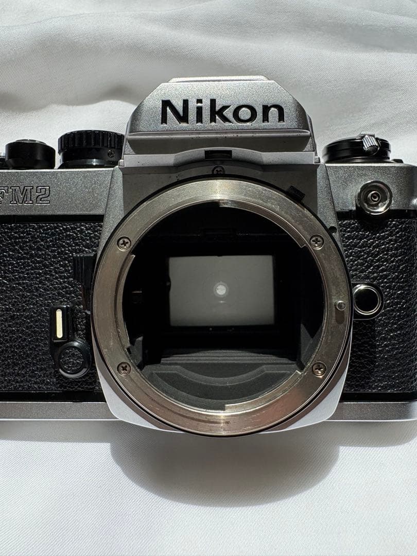 【美品】Nikon New FM2 Nikkor 50mm f/1.8付