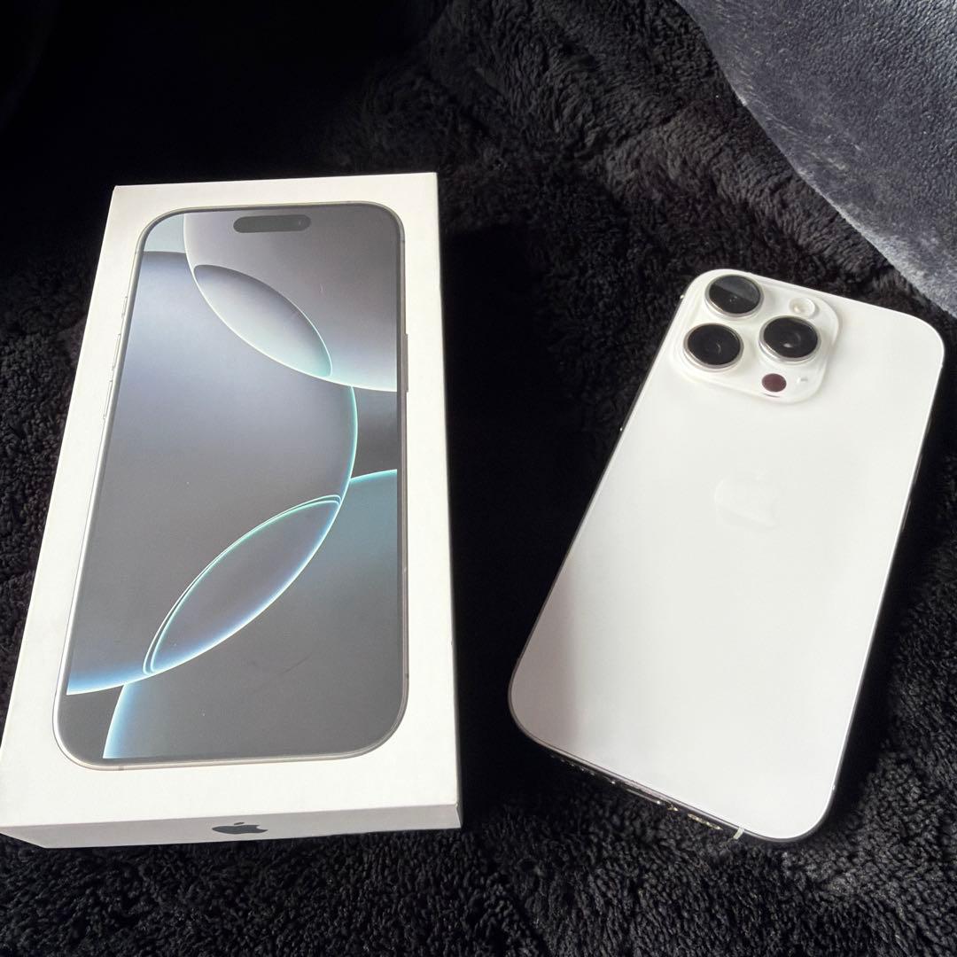 Apple iPhone 16 Pro 本体　512GB