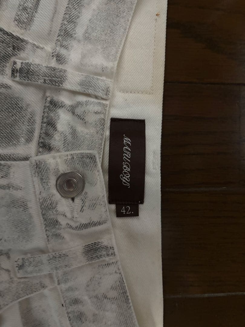 パンツ MASU MASU BOYS EMBLEM BAGGY JEANS(SILVER