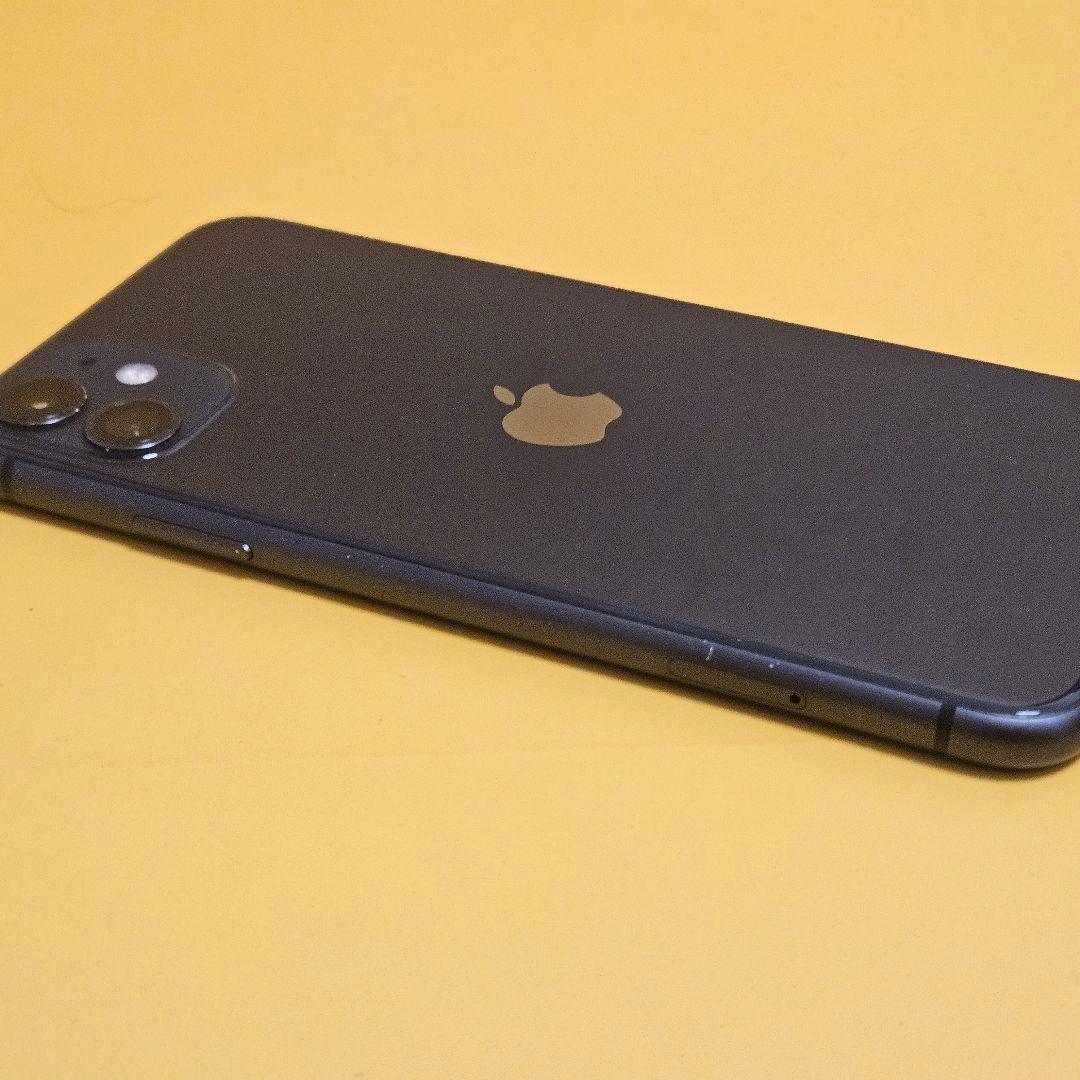 iPhone 11 64GB｜24時間以内発送#466