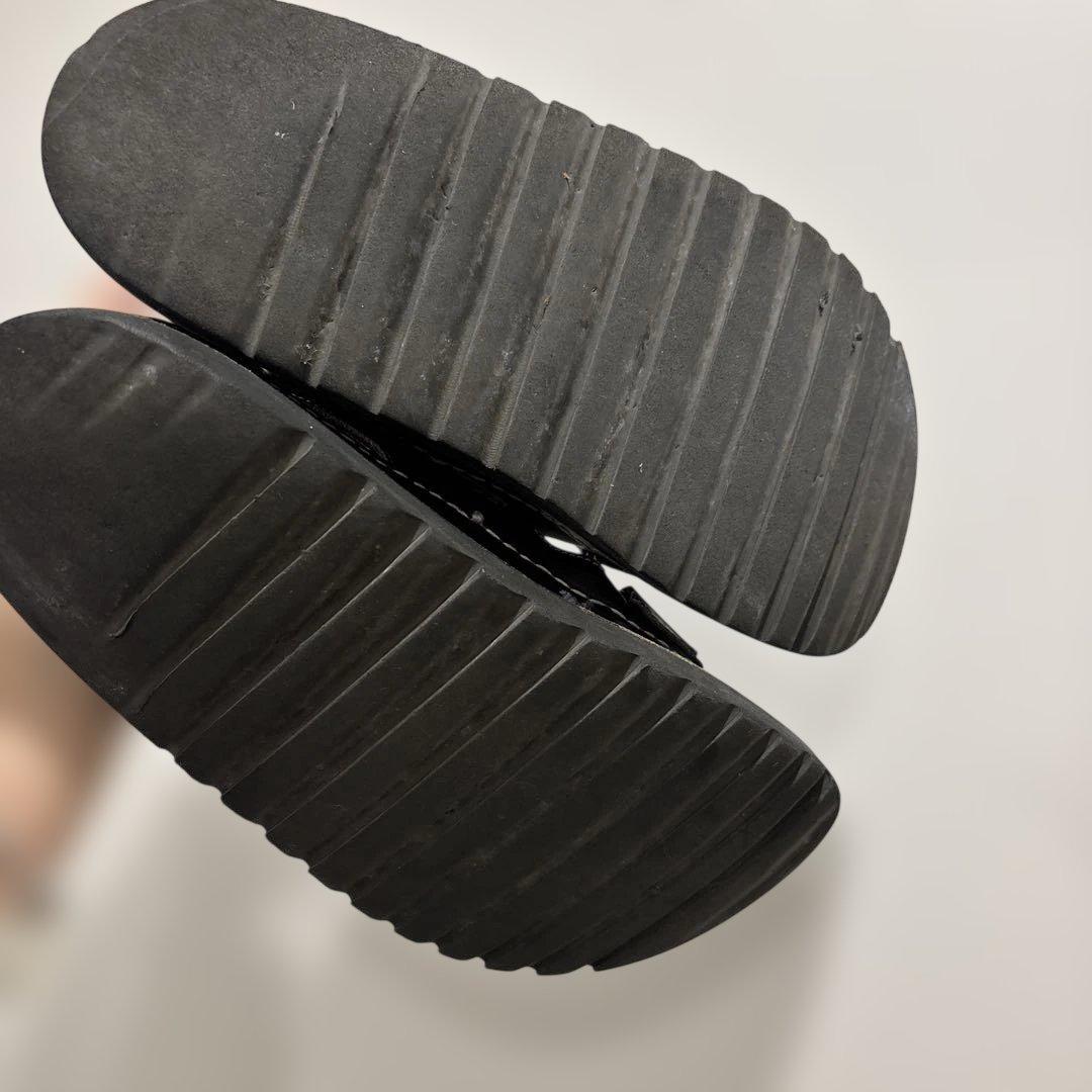 Chanel ブラック スポーツサンダル